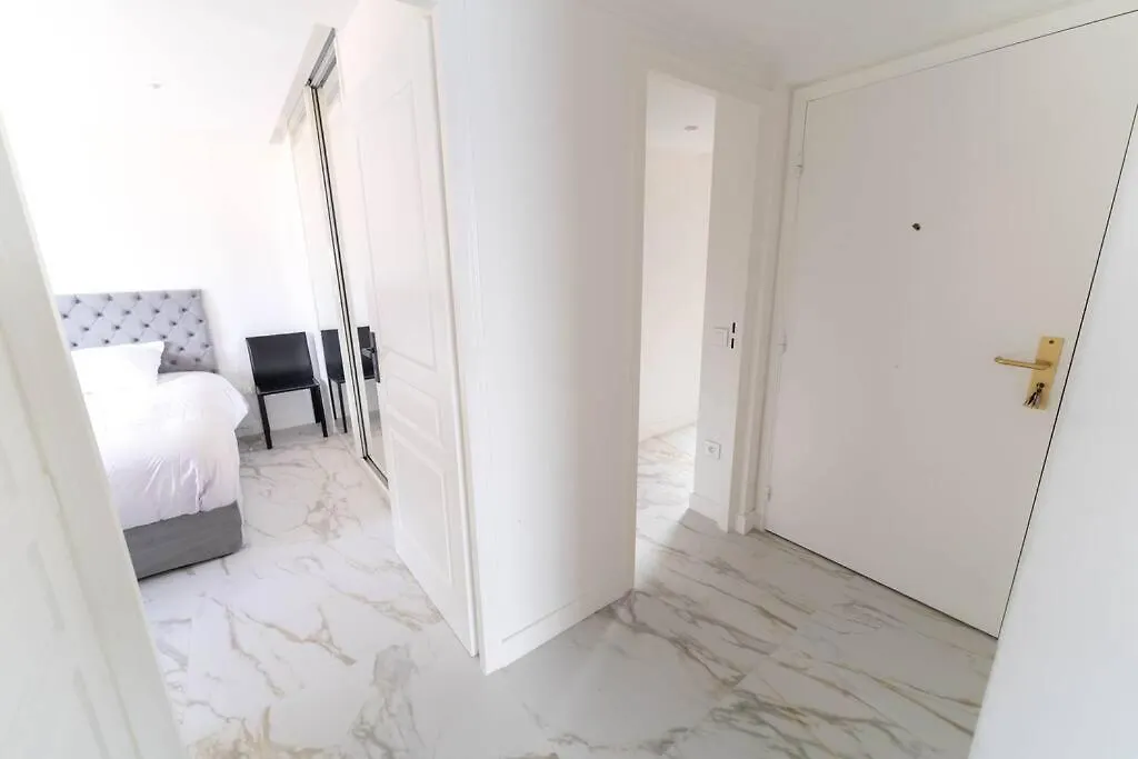 Apartamento Magnifique Appartement Vue Mer, Piscine, Garage Cap-d'Ail